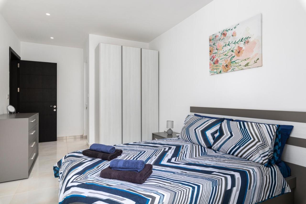 Modern 3Br Stylish Apartment With Large Balcony - Close To St Julians And St Georges Bay Is-Swieqi Exterior foto